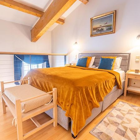 تالين Daily Apartments - Split Level Apartment Near Port المظهر الخارجي الصورة
